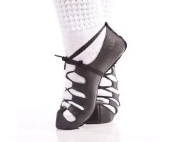 Irish dance pump
